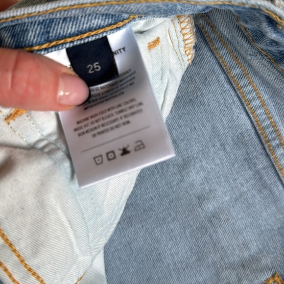 Citizen’s of Humanity jolene jeans - Picture 9 of 11